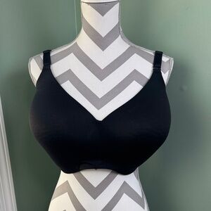 Torrid Curve Black Seamless Bra 46D